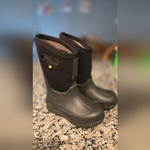 Bog Boots (Size Kids 12)